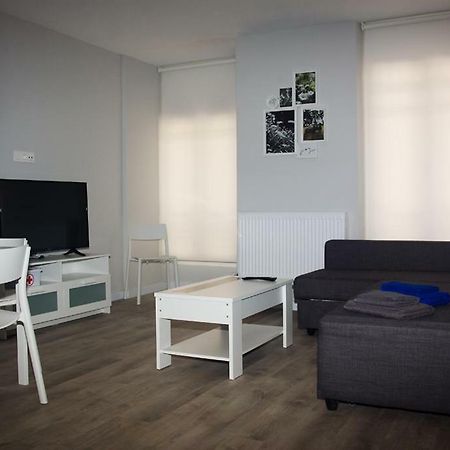 Apartamentos Gyc Viviendas Gold Leão Exterior foto